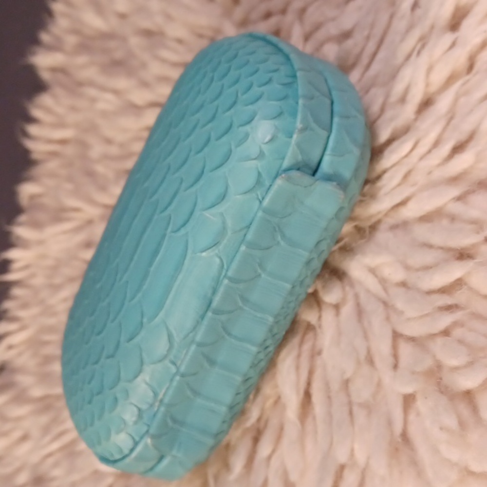DvF Clutch/ crossbody - Picture 14 of 16